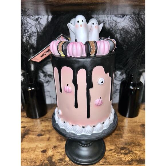 Other - NEW Ghoulish Ghost Pink Halloween Faux Cake Decor